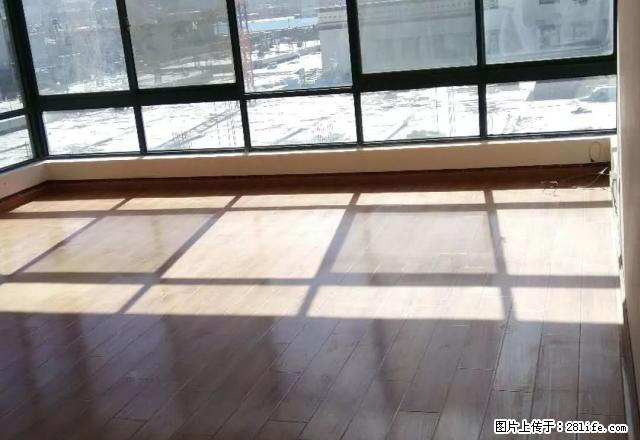 仙足岛西桥三室两厅一卫140平米可办公员工住很不错停车方便1 - 房屋出租 - 房屋租售 - 拉萨分类信息 - 拉萨28生活网 lasa.28life.com